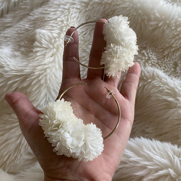 Large gold and white frilly hoops. - Picture 5 of 5